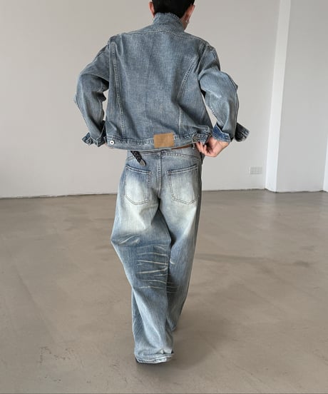 アーキテクチュラル フェード ワイドデニムパンツ