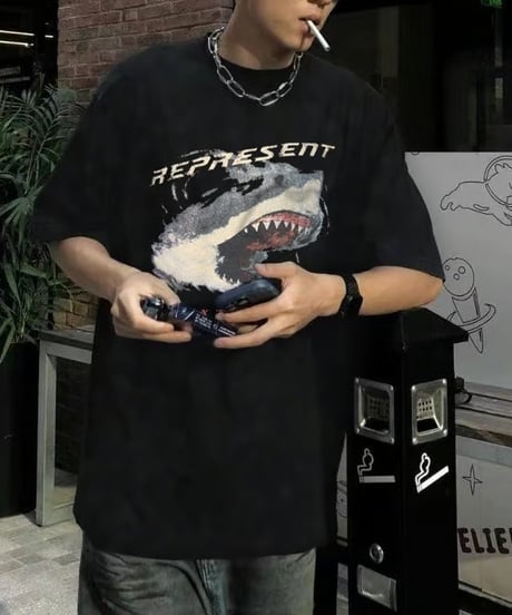 SHARK ATTACK グラフィックTシャツ / 2color