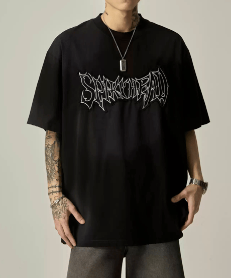 スパイクヘッド ダメージグラフィックTシャツ / 2colors