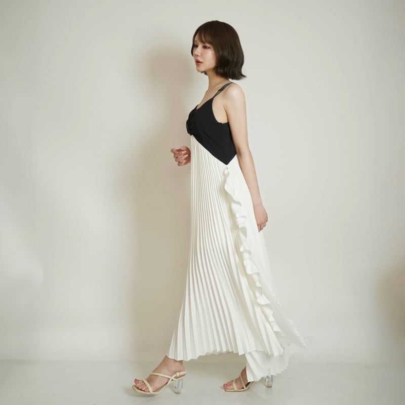 予約商品】Pleats dress | MIMINUWANG