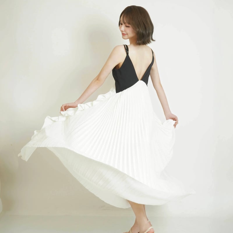 予約商品】Pleats dress | MIMINUWANG