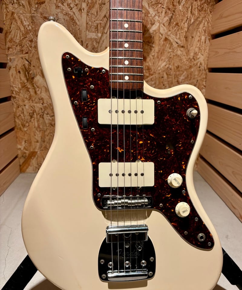 Fender japan jazzmaster jm66 アルダー Fender Japan JM-66 Jazzmaster Reissue Candy Apple Red 2012