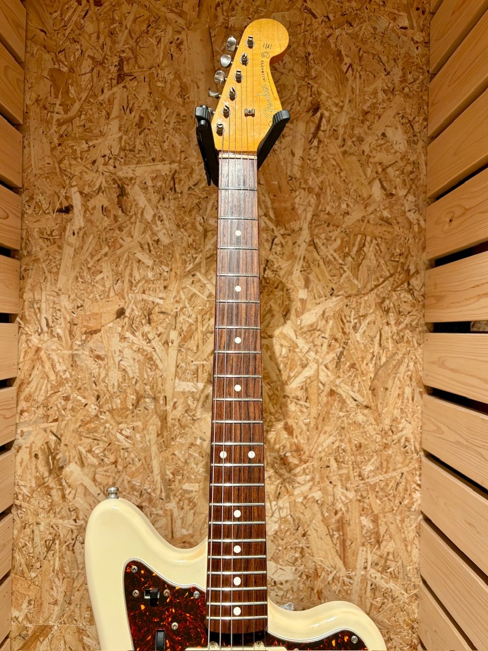 Fender japan jazzmaster jm66 アルダー Fender Japan JM-66 Jazzmaster Reissue Candy Apple Red 2012