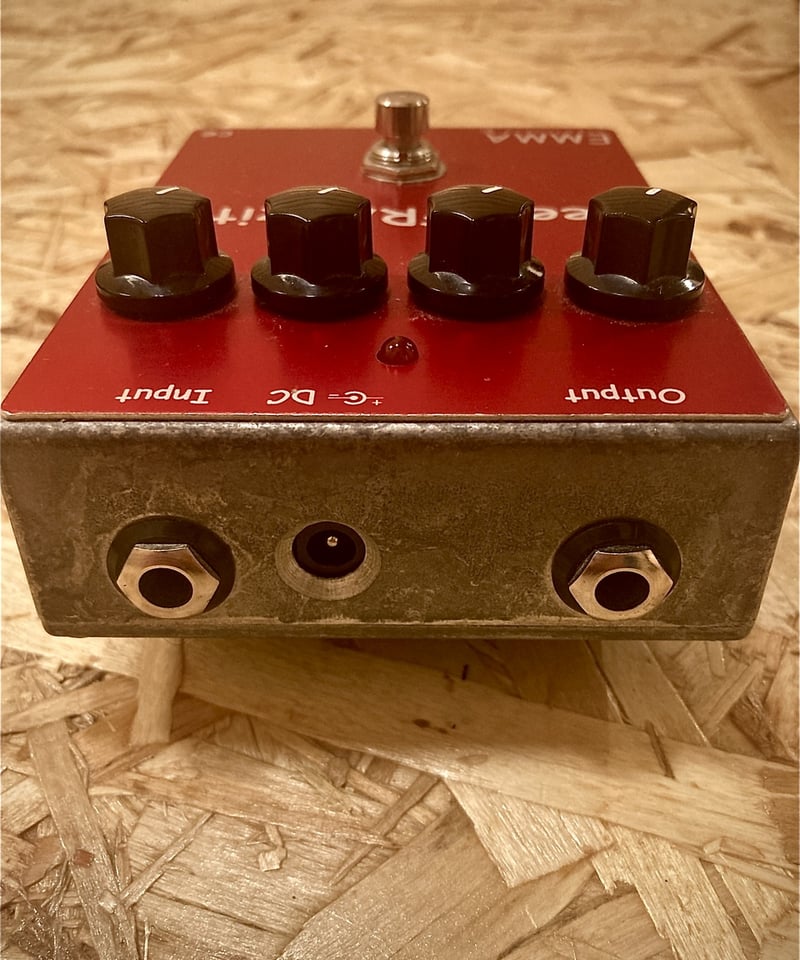EMMA ReezaFRATzitz | Guitarshop SOUNDNINE