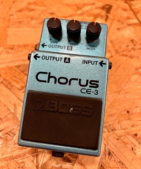 BOSS CE-3 Chorus