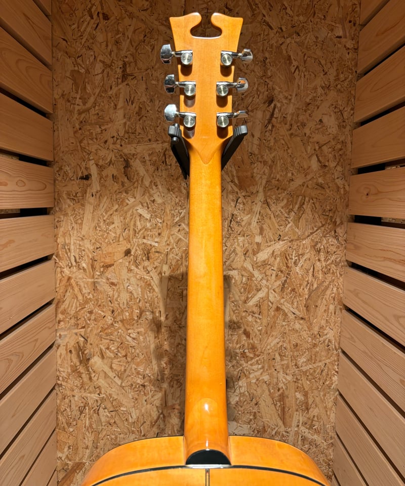 YAMAKI B-40 | Guitarshop SOUNDNINE