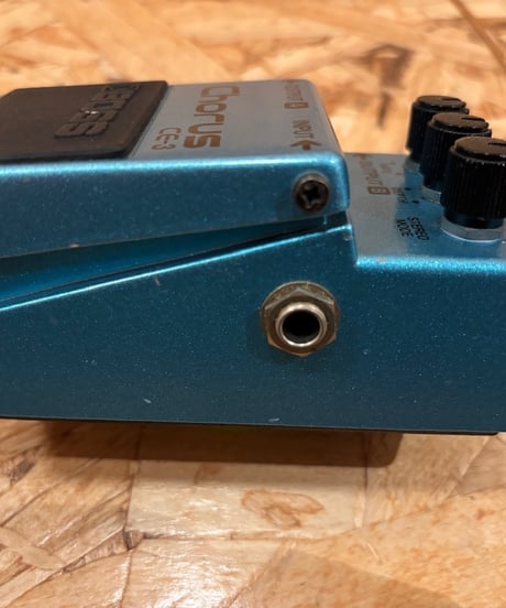 BOSS CE-3 Chorus