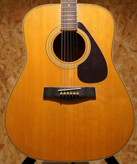YAMAHA FG-201