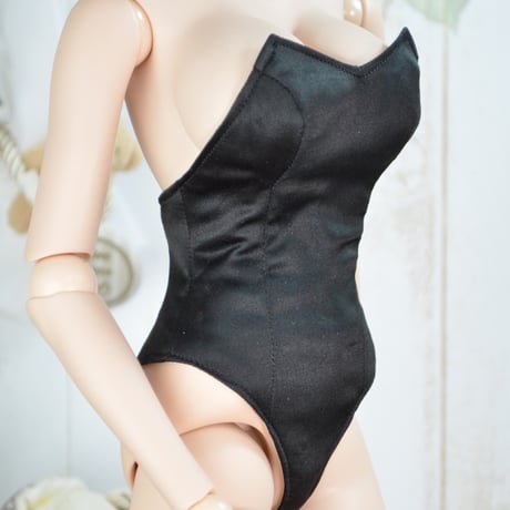 バニースーツの型紙【58cmソフビL寄】Bunny suit PDF Sewing Pattern for 58cm M & L gathered breasts dolls (1/3 scale)