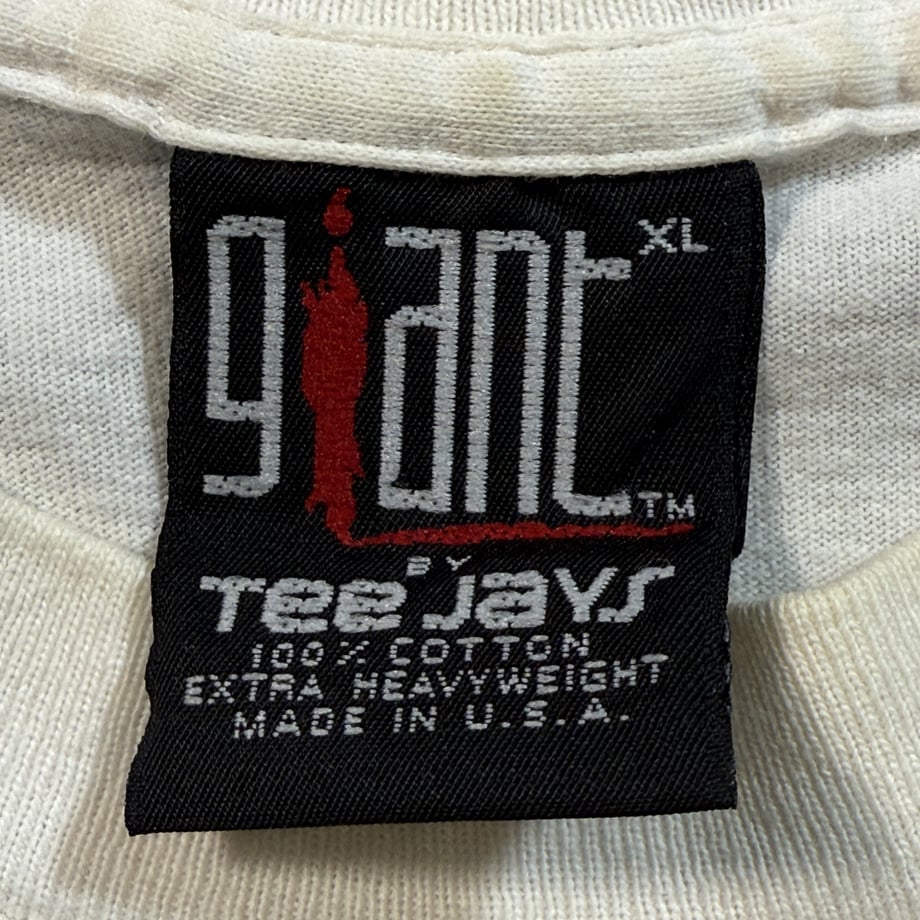 693bedcae88e8133f0d62ad8