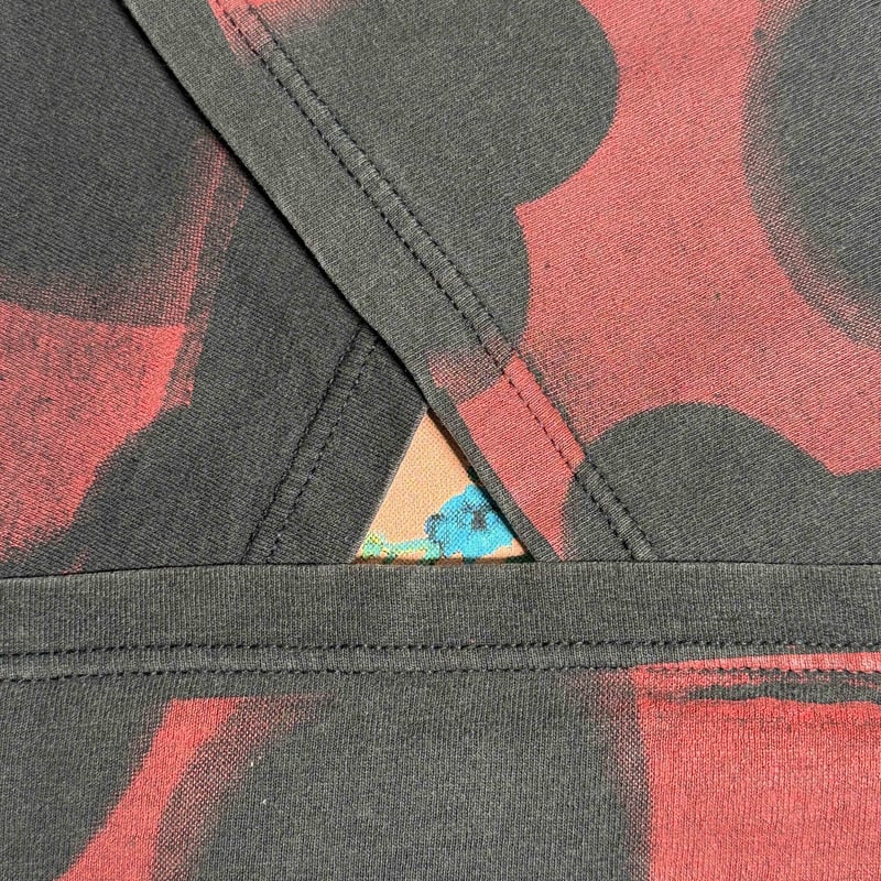 NIRVANA ”HEART SHAPED BOX” 1993 GIANT BY TULTEX