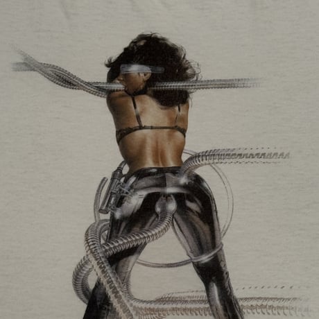 SORAYAMA "PLUGGED IN" FASHION VICTIM X-LARGE 1475