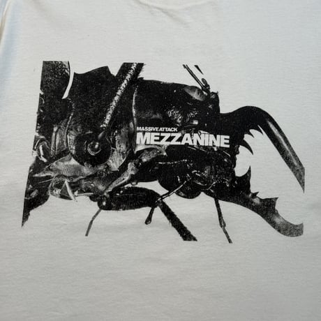 MASSIVE ATTACK "MEZZANINE" HANES X-LARGE 2262