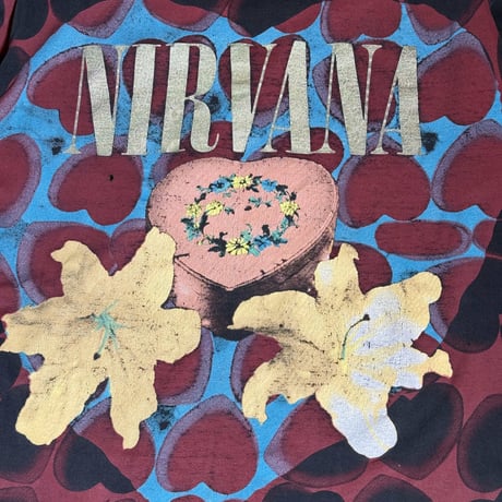 NIRVANA "HEART SHAPED BOX" GIANT LARGE 2353