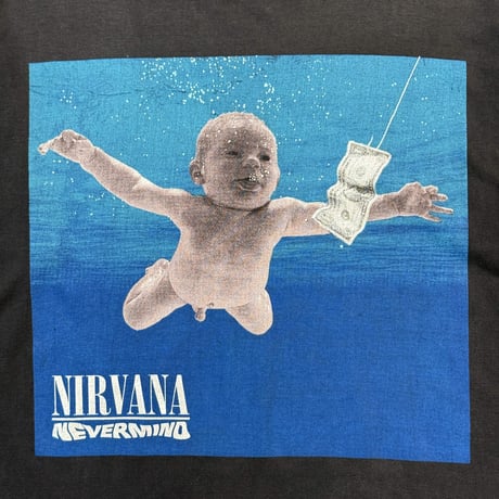 NIRVANA "NEVERMIND" BLACK  LARGE 2072