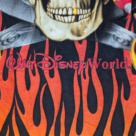 DISNEY VINTAGE PIRATES OF THE CARIBBEAN LARGE  664