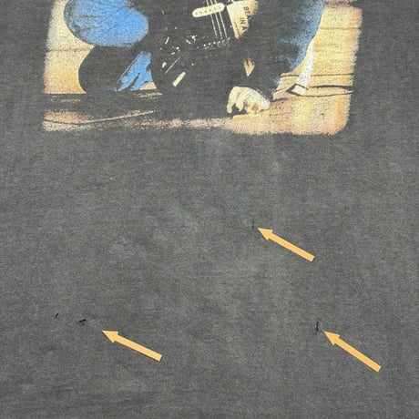 KURT COBAIN "GUITAR" DOUBLESIDE FITS LIKE X-LARGE 1616