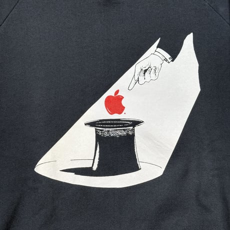 APPLE "WISCONSIN EDUCATION TEAM" FITS LIKE X-LARGE 1702