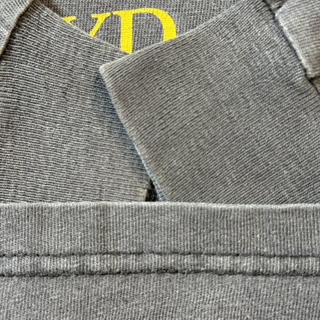 PINK FLOYD "DARK SIDE OF THE MOON" LS HANES X-LARGE 1822