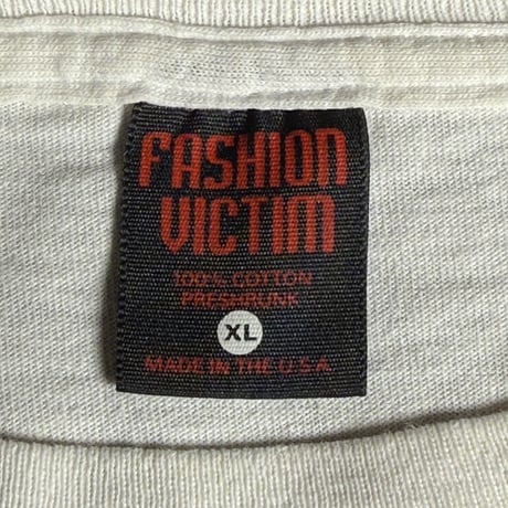 SORAYAMA "PLUGGED IN" FASHION VICTIM X-LARGE 1475