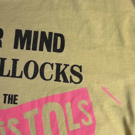 SEX PISTOLS "NEVER MIND THE BOLLOCKS" FRUIT OF THE LOOM X-LARGE 942