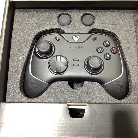 【中古】RAZER WOLVERINE V2 CHROMA