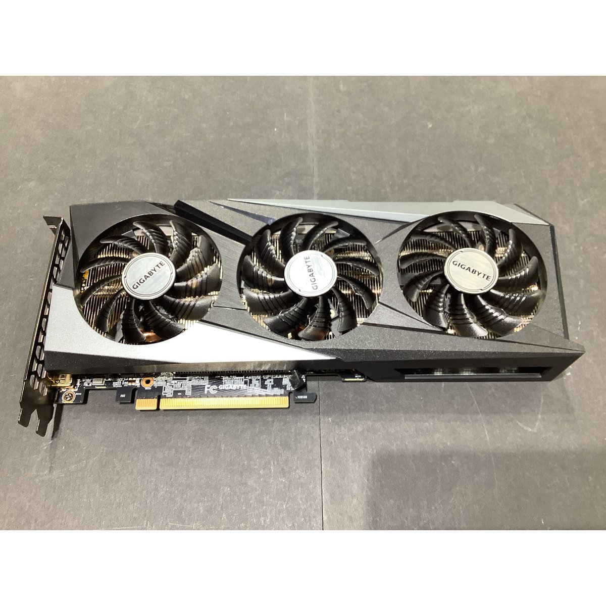 中古 GIGABYTE RTX3060 12GB GDDR6 グラボ 中古】GIGABYTE GeForce RTX3060 12GB GV-N3060GAMIN