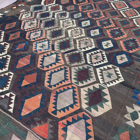 Kilim / 285x167cm / No.30101