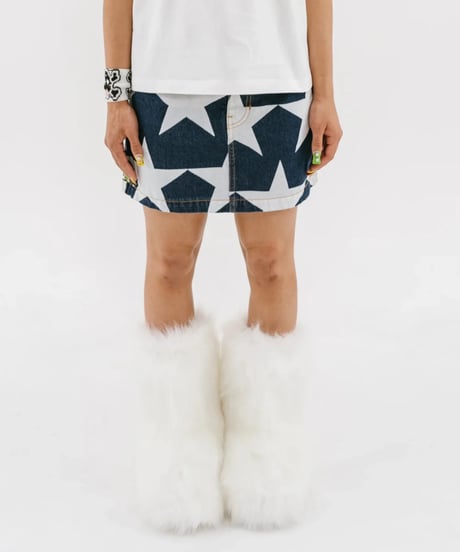 Star denim skirt