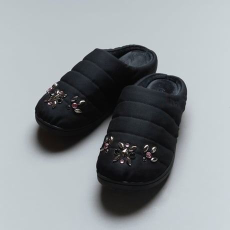 SUBU x MASU STUDS SANDAL BLACK