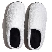 CONCEPT BUMPY WHITE