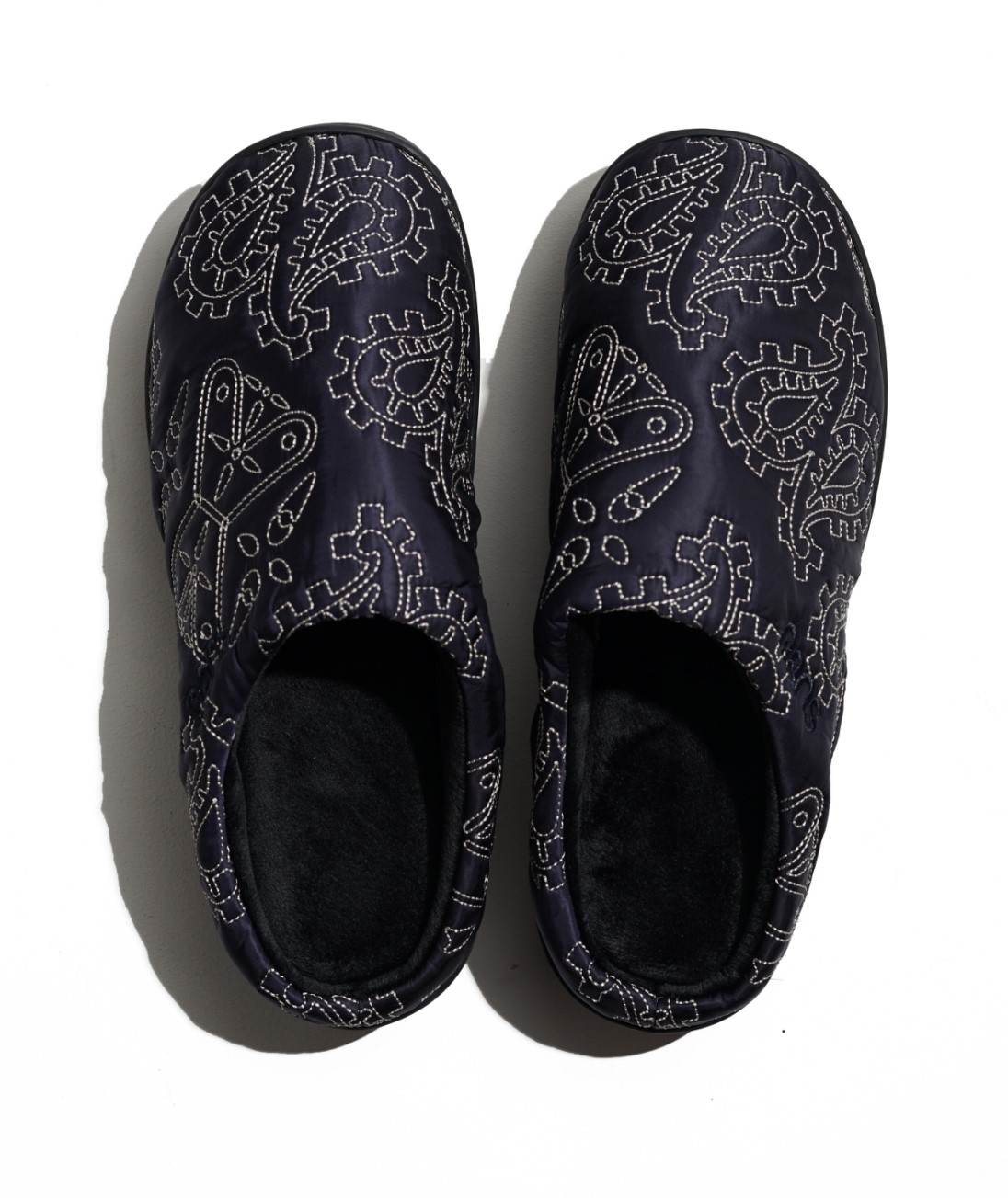 SUBU x HAV-A-HANK NAVY | SUBU ONLINE STORE