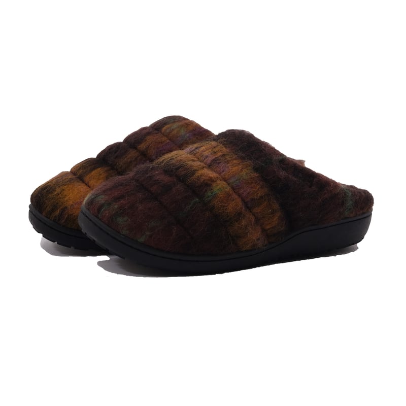 A.P.C. SUBUコラボ スリッパ オリーブ色 23.5 SUBU（スブ）の「【SUBU