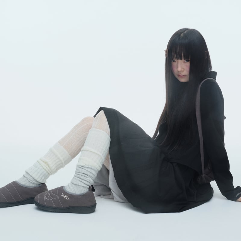 SUBU x COYSEIO ANGEL WING PADDING SHOES CHARCOA SUBU x COYSEIO ANGEL WING PADDING SHOES CHARCOA