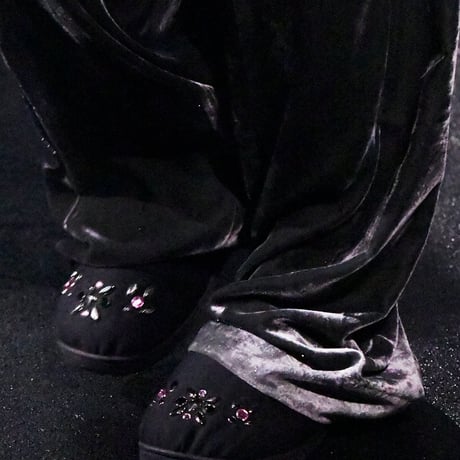 SUBU x MASU STUDS SANDAL BLACK