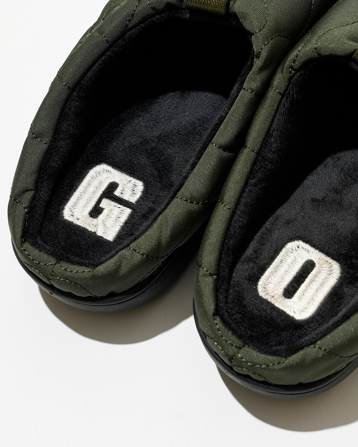 SUBU x GO OUT KHAKI | SUBU ONLINE STORE
