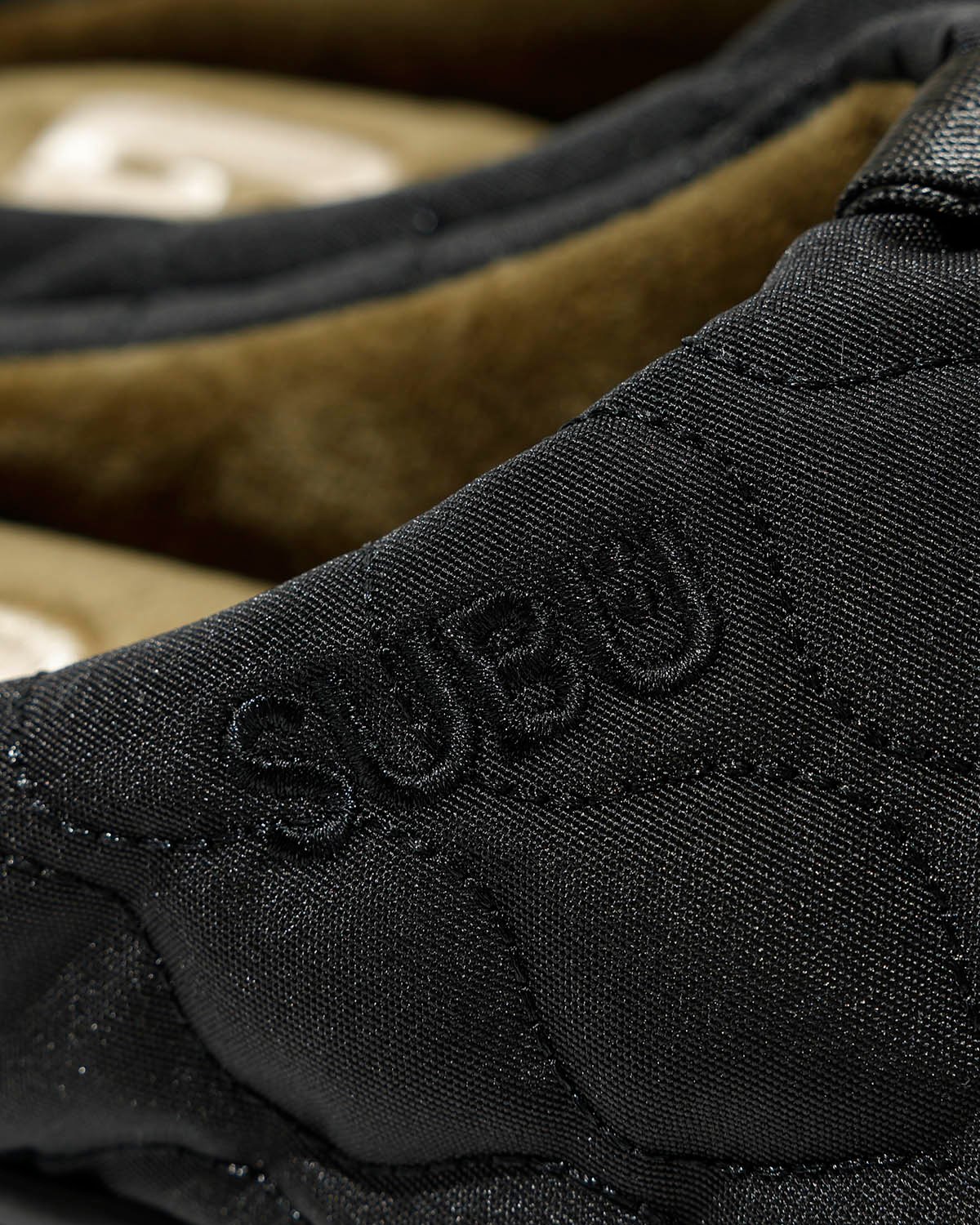 SUBU x GO OUT BLACK | SUBU ONLINE STORE