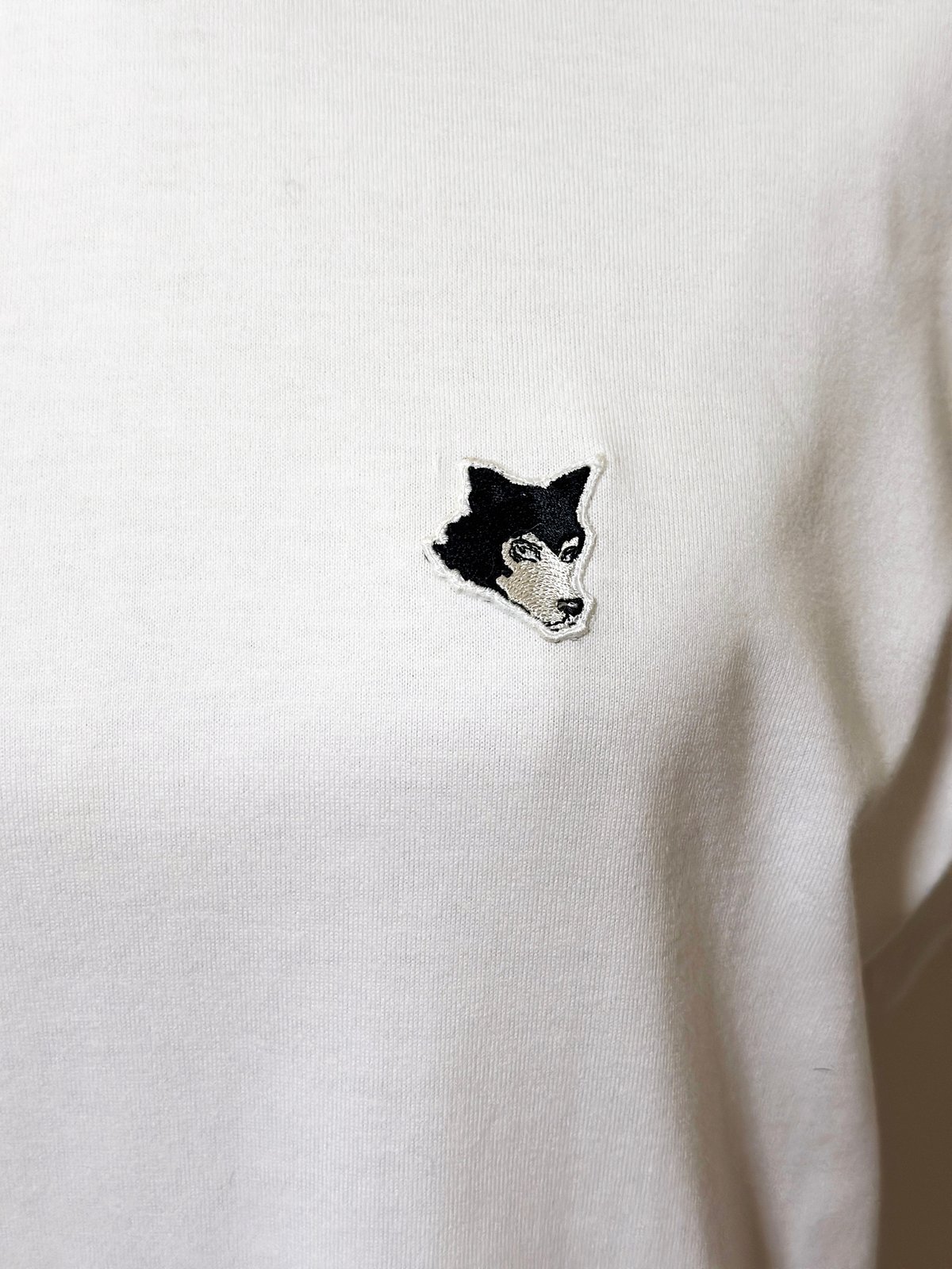 BEASTARS 刺繍ワッペンTシャツ（レゴシ） | まちづくり府中オンライン