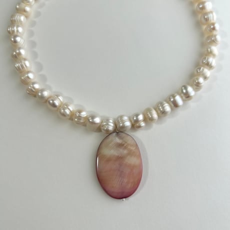 pink point necklace
