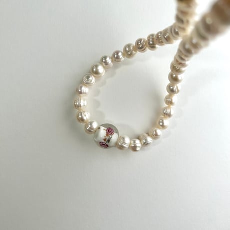 flower point necklace