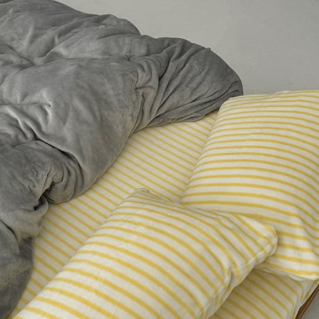 beddingsets-03079　Yellow Stripe Warm Bedding Sets