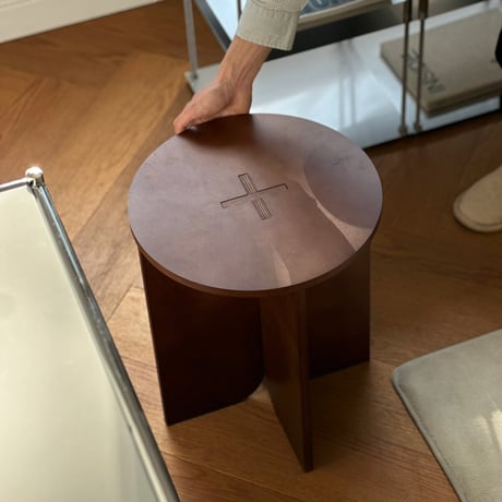 stool-03060　Natural Wood Petal Leg Stool