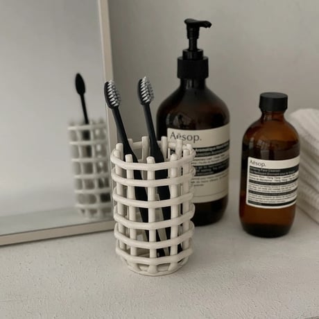 oralcare-03004　Ceramic Basket Stand