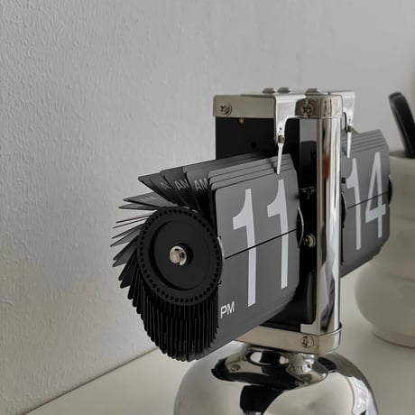 clock-03042　Stainless Steel Flip Table Clock