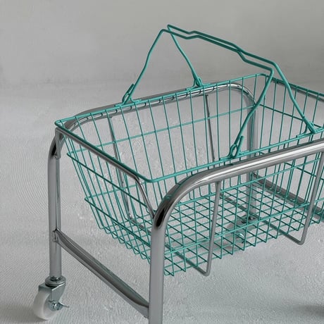 wagon-03024　Silver Caster Wagon And Colored Basket