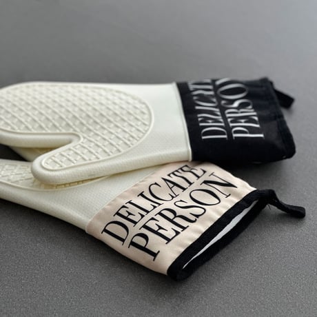 kitchen-03039　Lettering Silicone Potholder Mitts with Loops