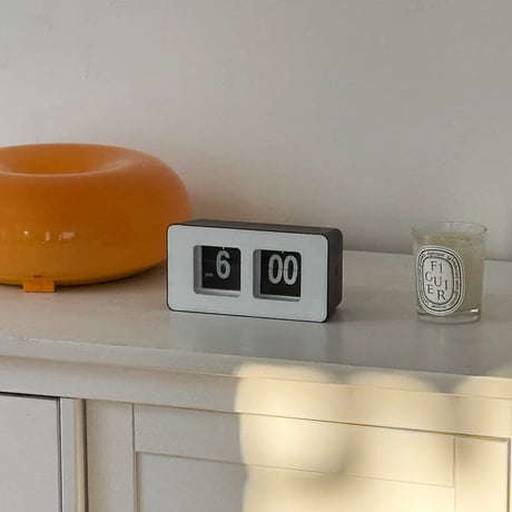 clock-03081　Flip Table Clock