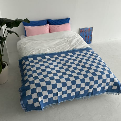 bedthrow-03011　Color Checker Blanket