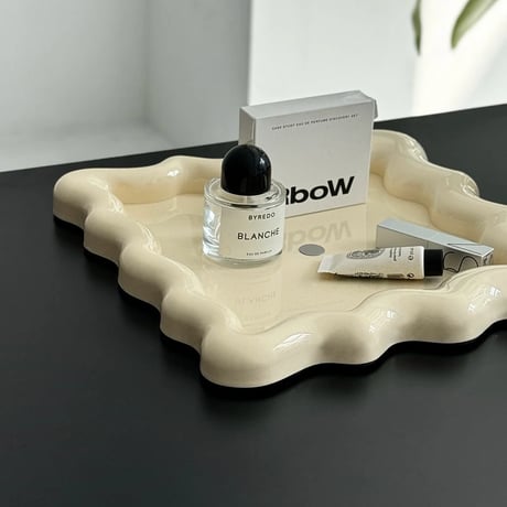 tray-03136　Wave Color Multi Tray