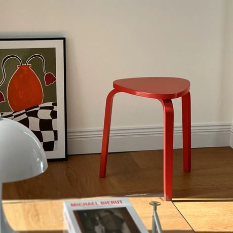 stool-03023　Triangle Red Stool